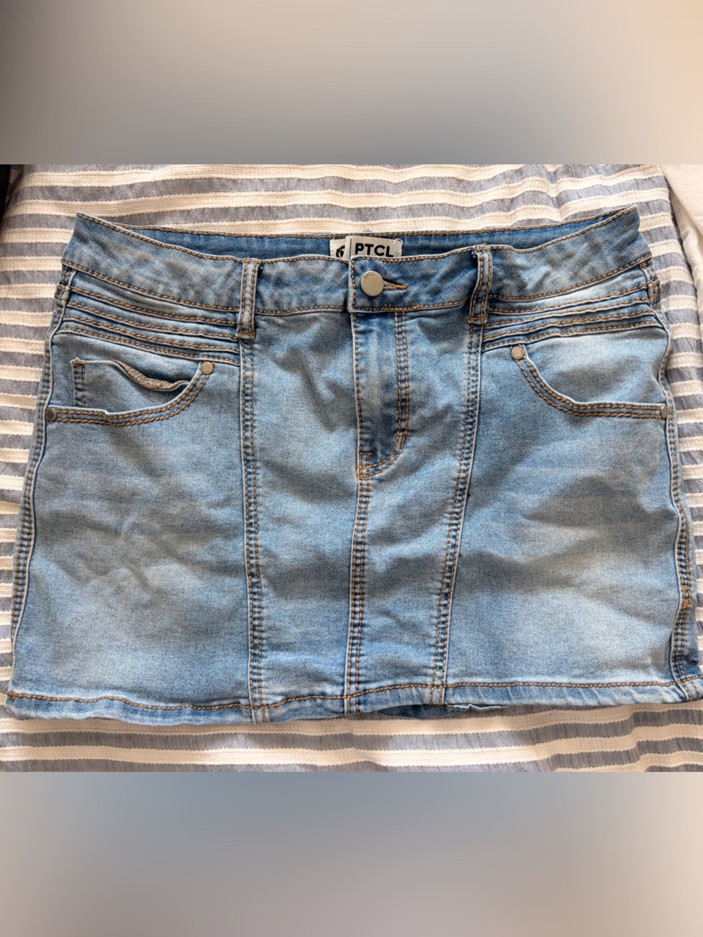Mid Rise Denim Mini Skirt